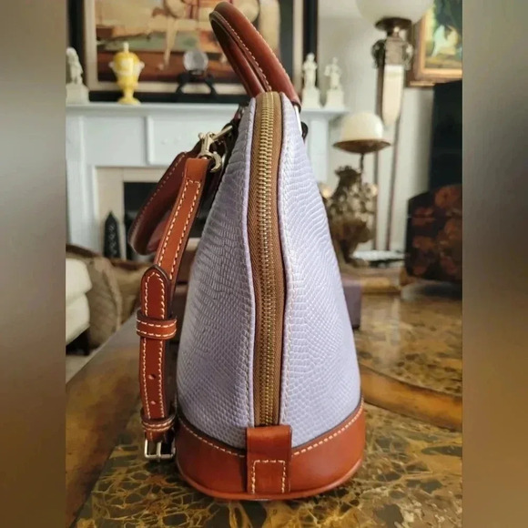 Dooney & Bourke lizard embossed domed satchel - Picture 3 of 11